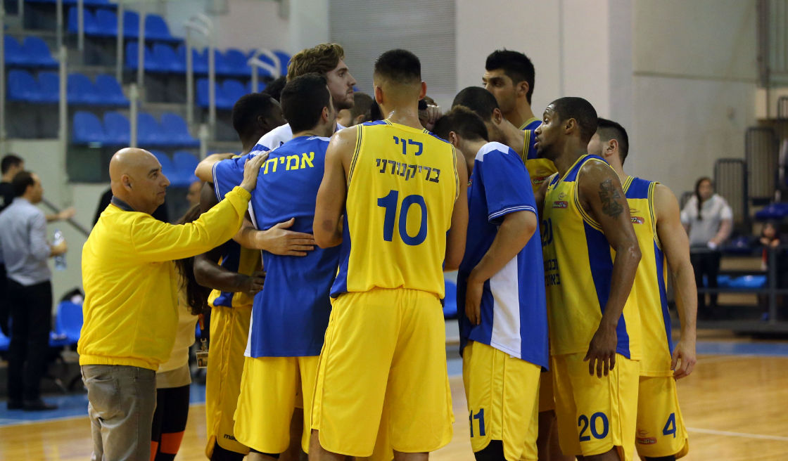 "יש חיבור והשחקנים עוזרים אחד לשני"