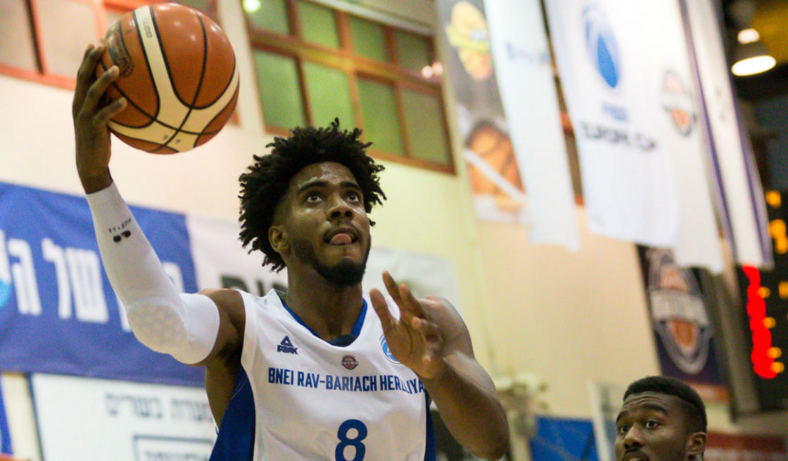 יורופקאפ: הרצליה הדיחה את שרלרואה