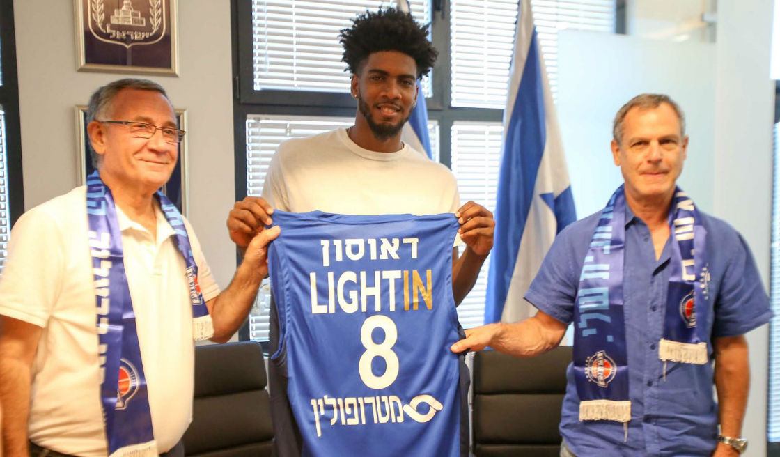 שון דאוסון חתם לשנתיים בבני הרצליה