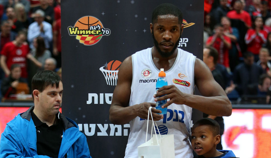 מצטיין המחזור העשירי: ג'רום דייסון