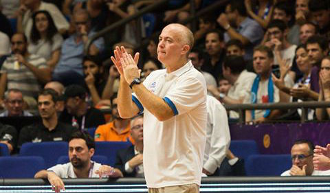 ארז אדלשטיין סיים עבודתו בנבחרת