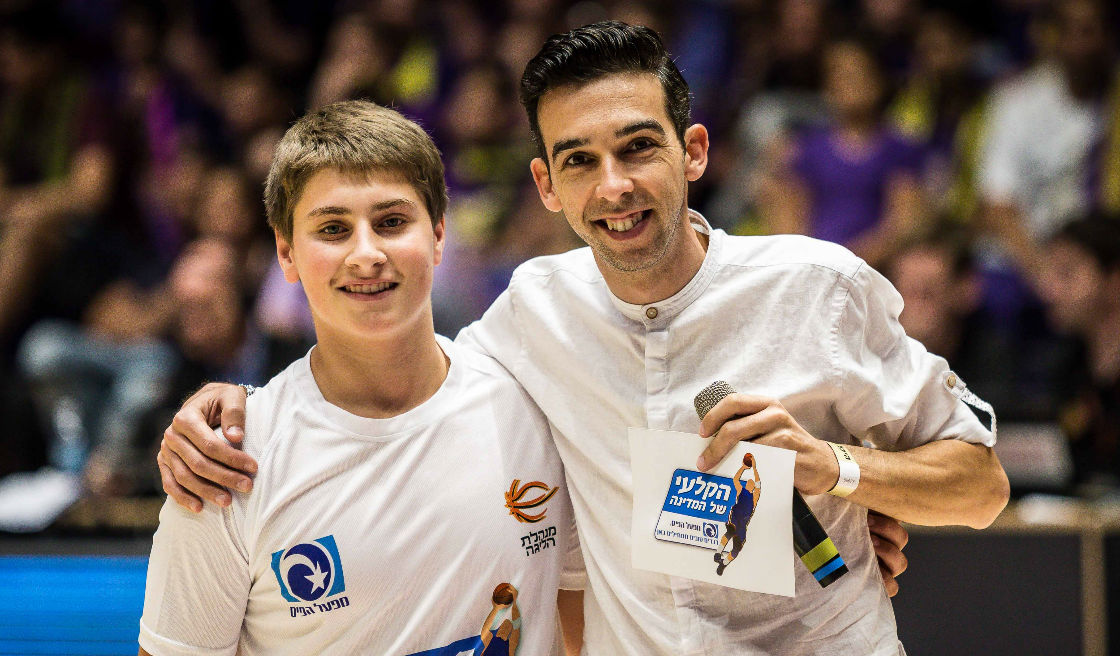 "הקלעי של המדינה": ניר שפירא בחצי הגמר