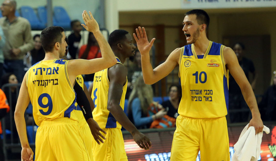 צפו: נמרוד לוי שוב ניפץ את שיא הקריירה