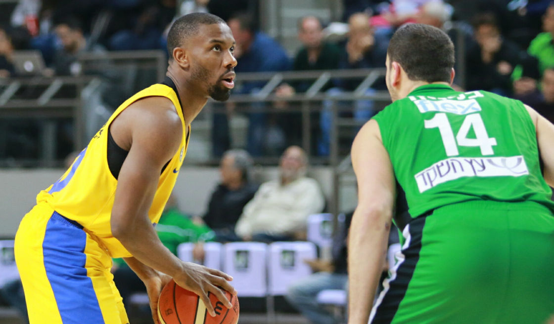 צפו: נוריס קול כבש את הפסגה