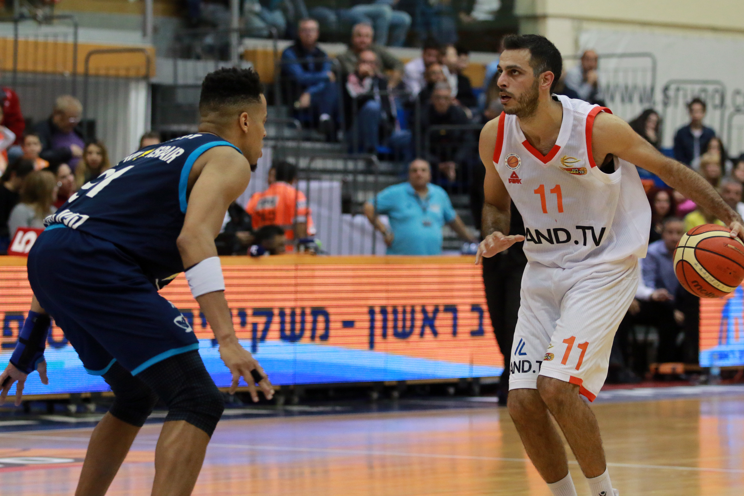 חוזר לדרום: אבי בן שימול חתם באילת