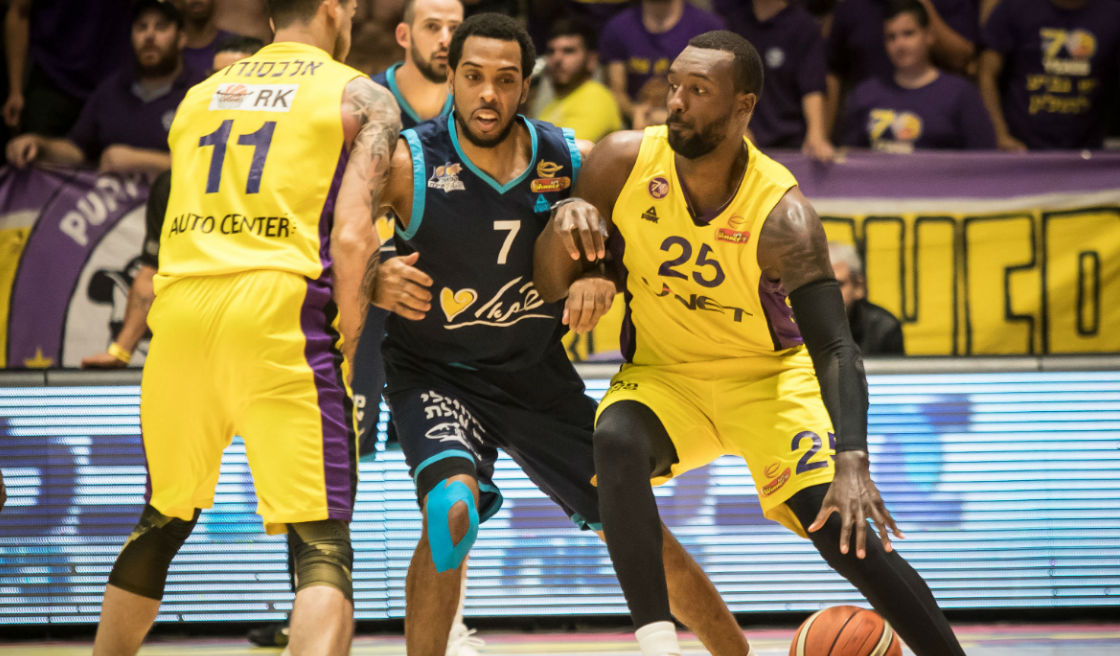 צפו: המופע של ג'ורדן המילטון