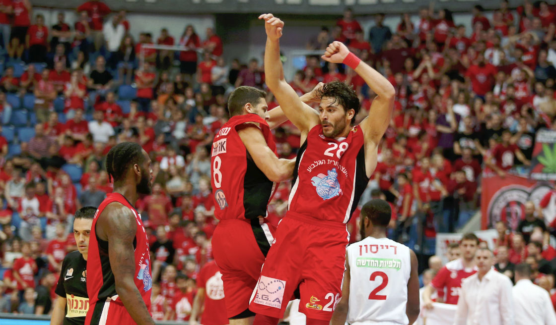 המשכיות בגן נר: טל קרפלס חתם