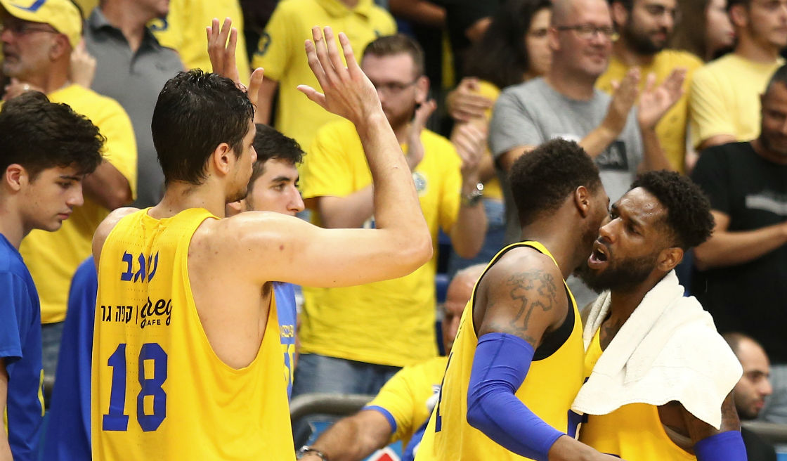 נוגעת בפיינל פור: מכבי ת"א עלתה ל-1:2