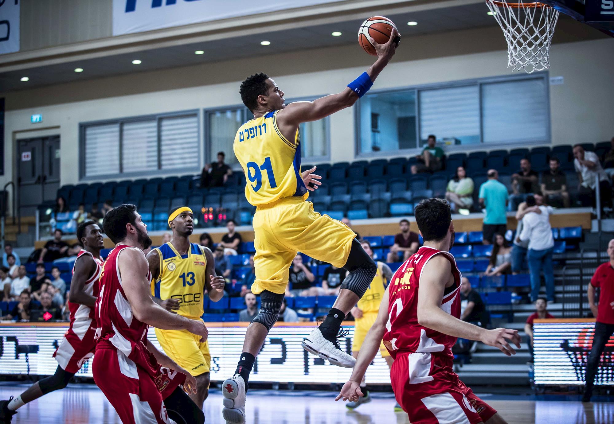 צפו: הערב הגדול של אייזק רוזפלט