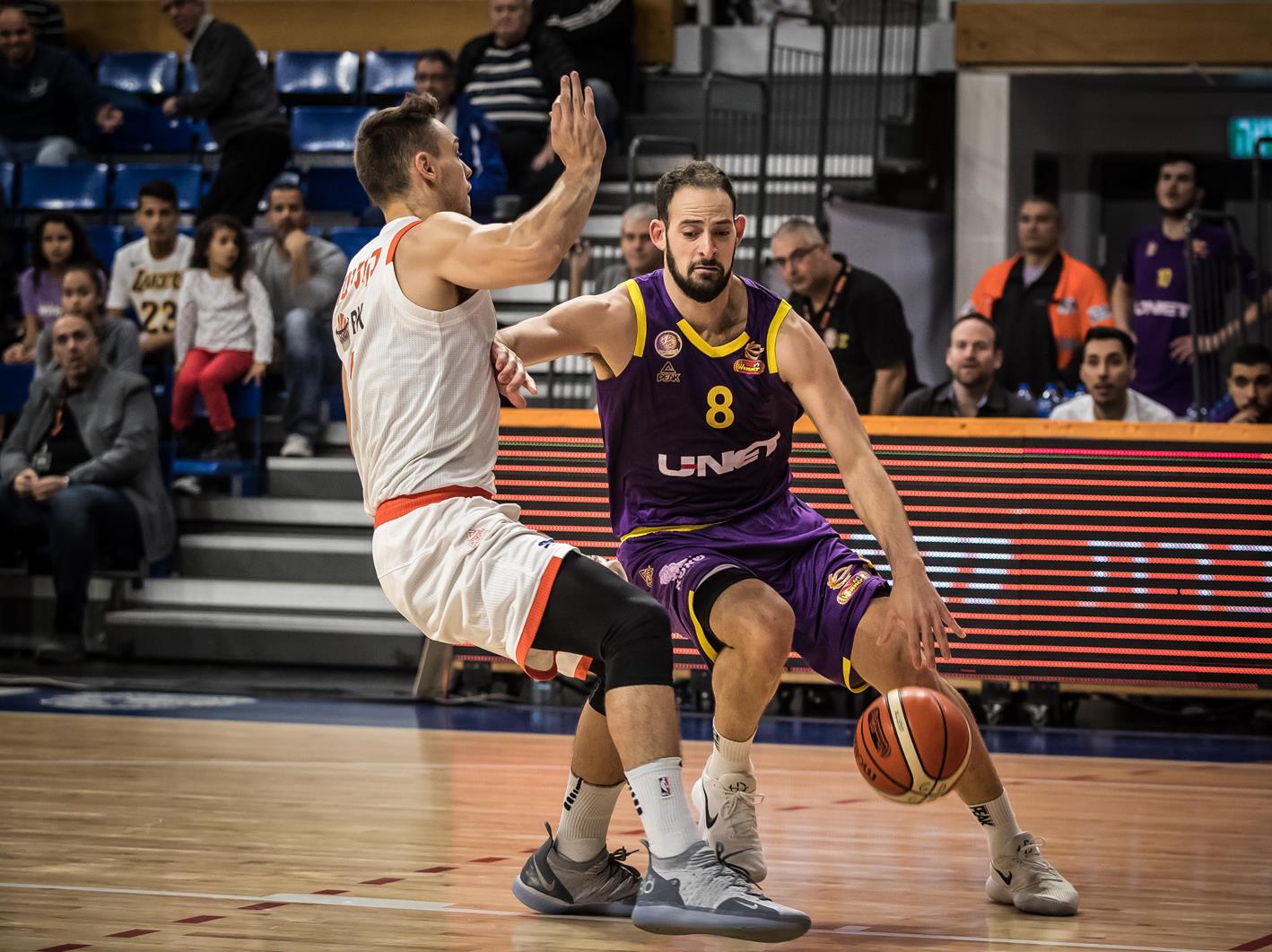 הערב: ראשל"צ רוצה לעצור את הרצף בחולון