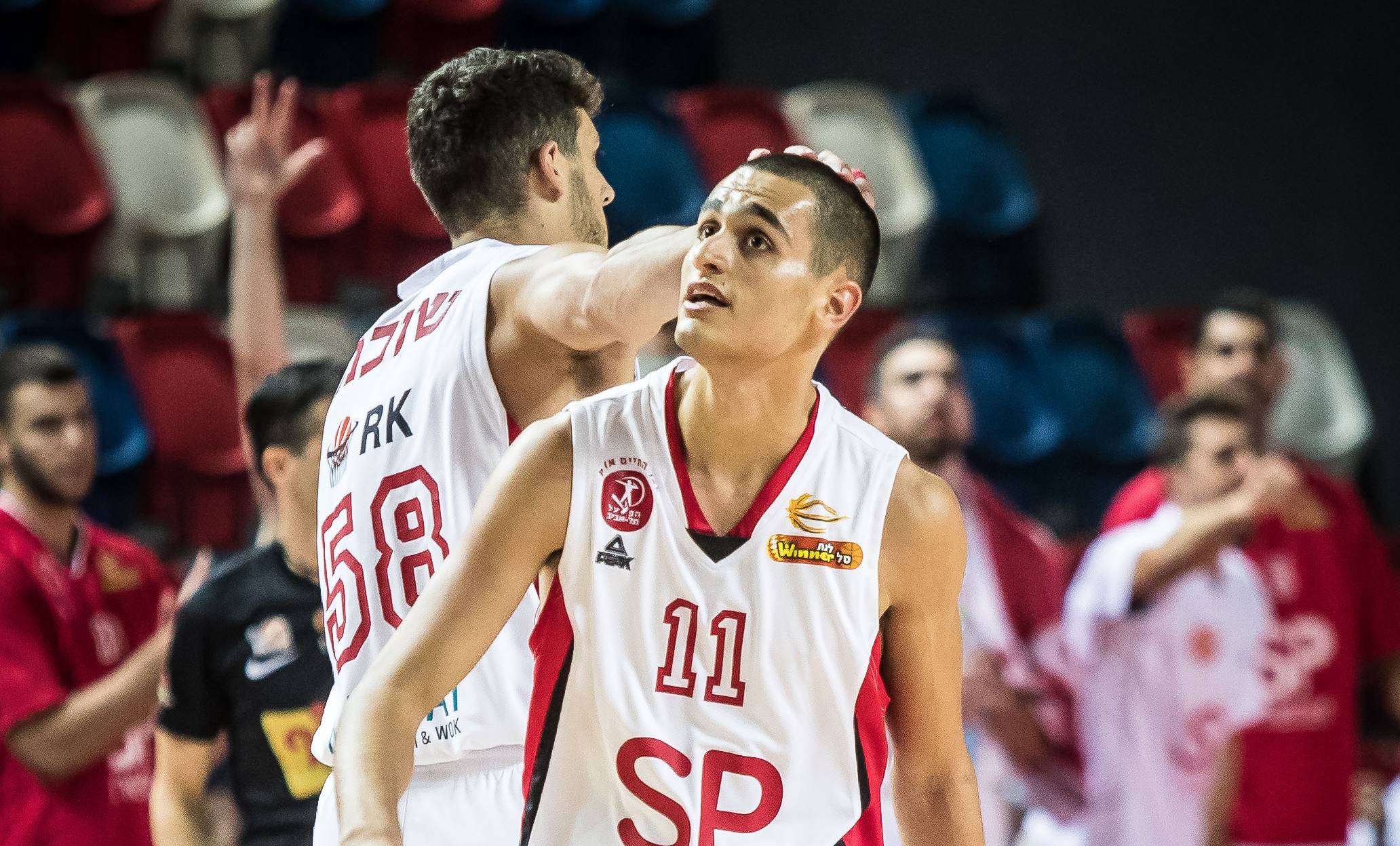 בתום מותחן ענק: ניצחון ראשון להפועל ת"א