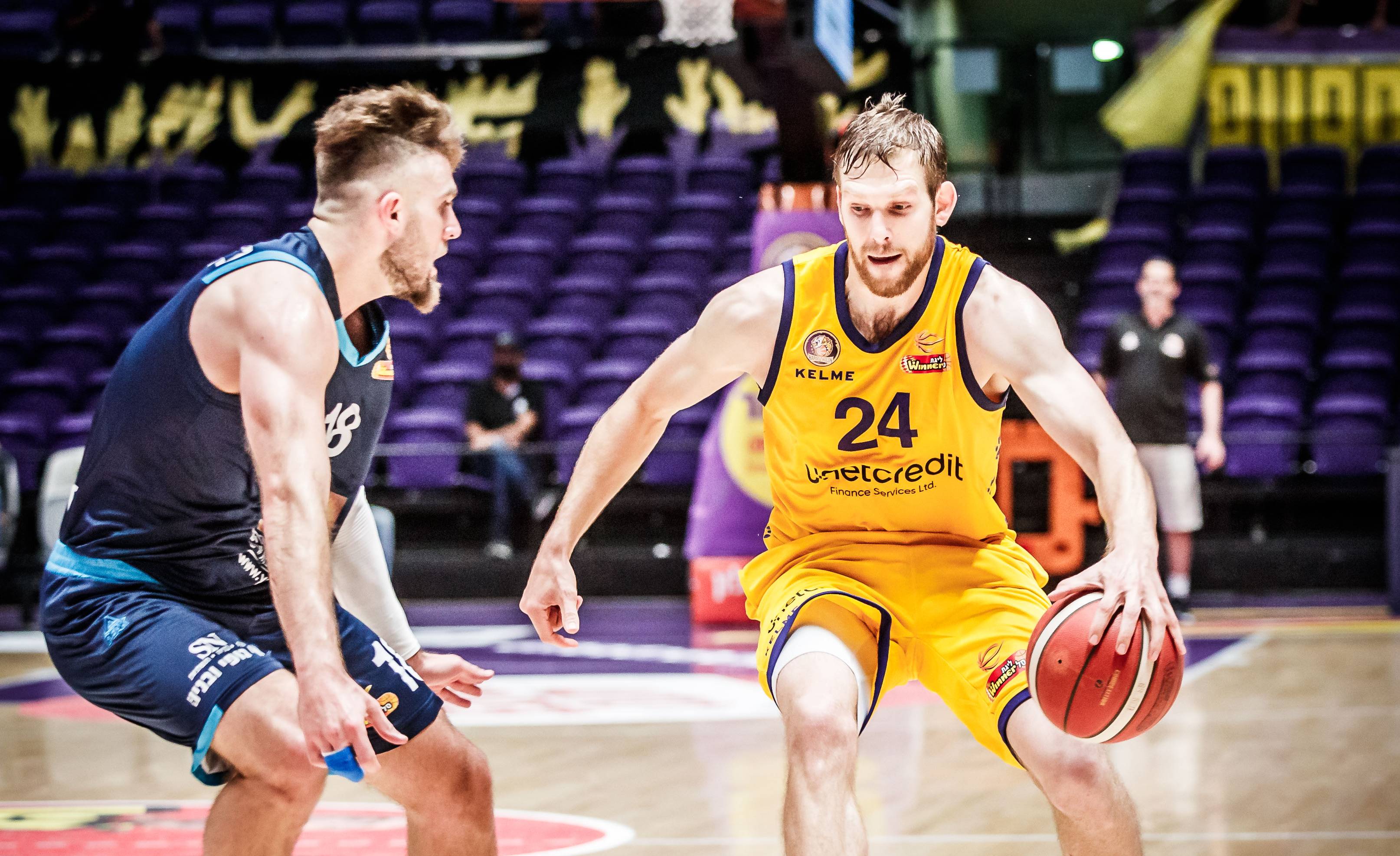 צפו: פרמיירה חלומית למיכאל סוקולובסקי