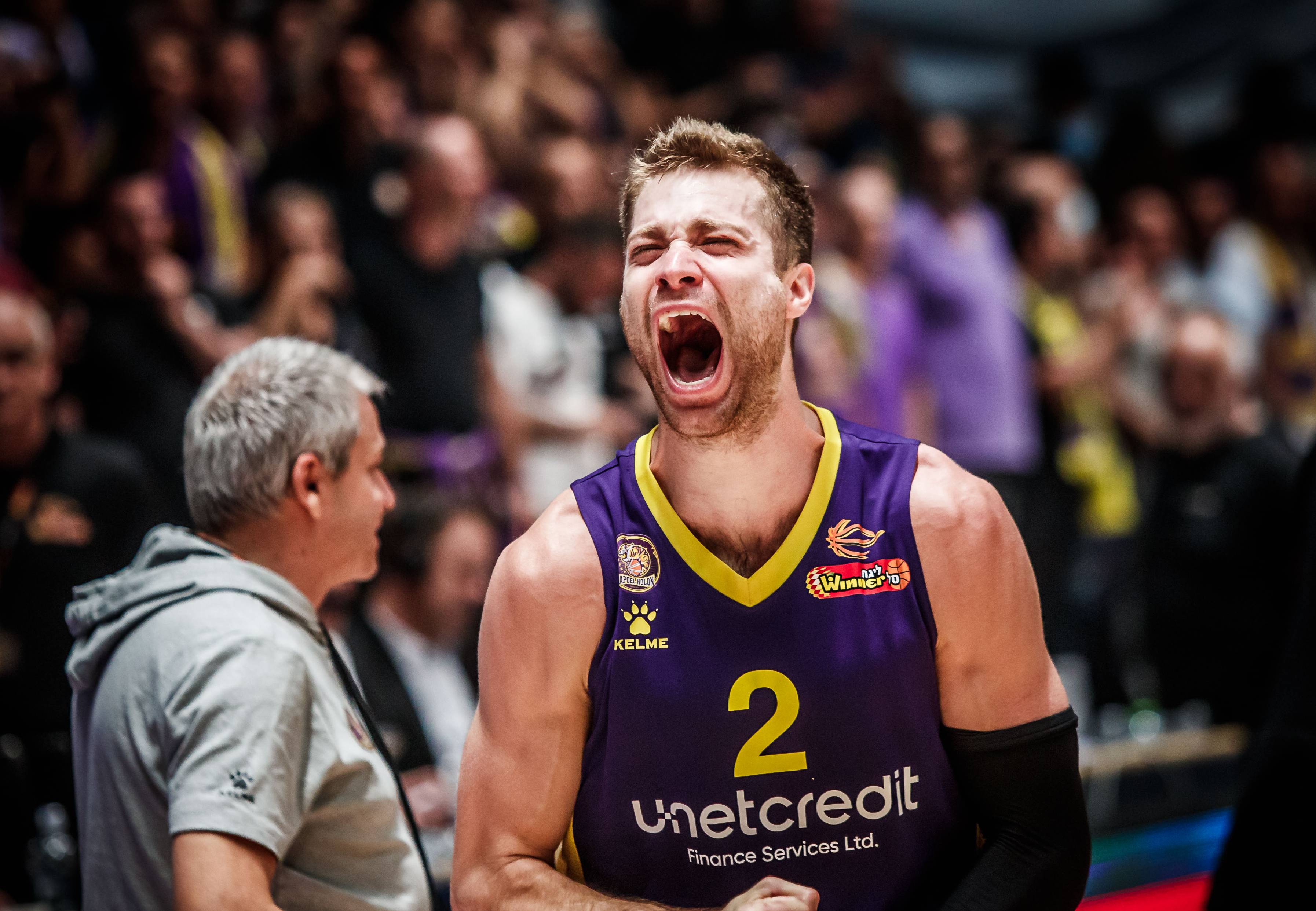 עם כל הלב: הפועל חולון עלתה לחצי הגמר