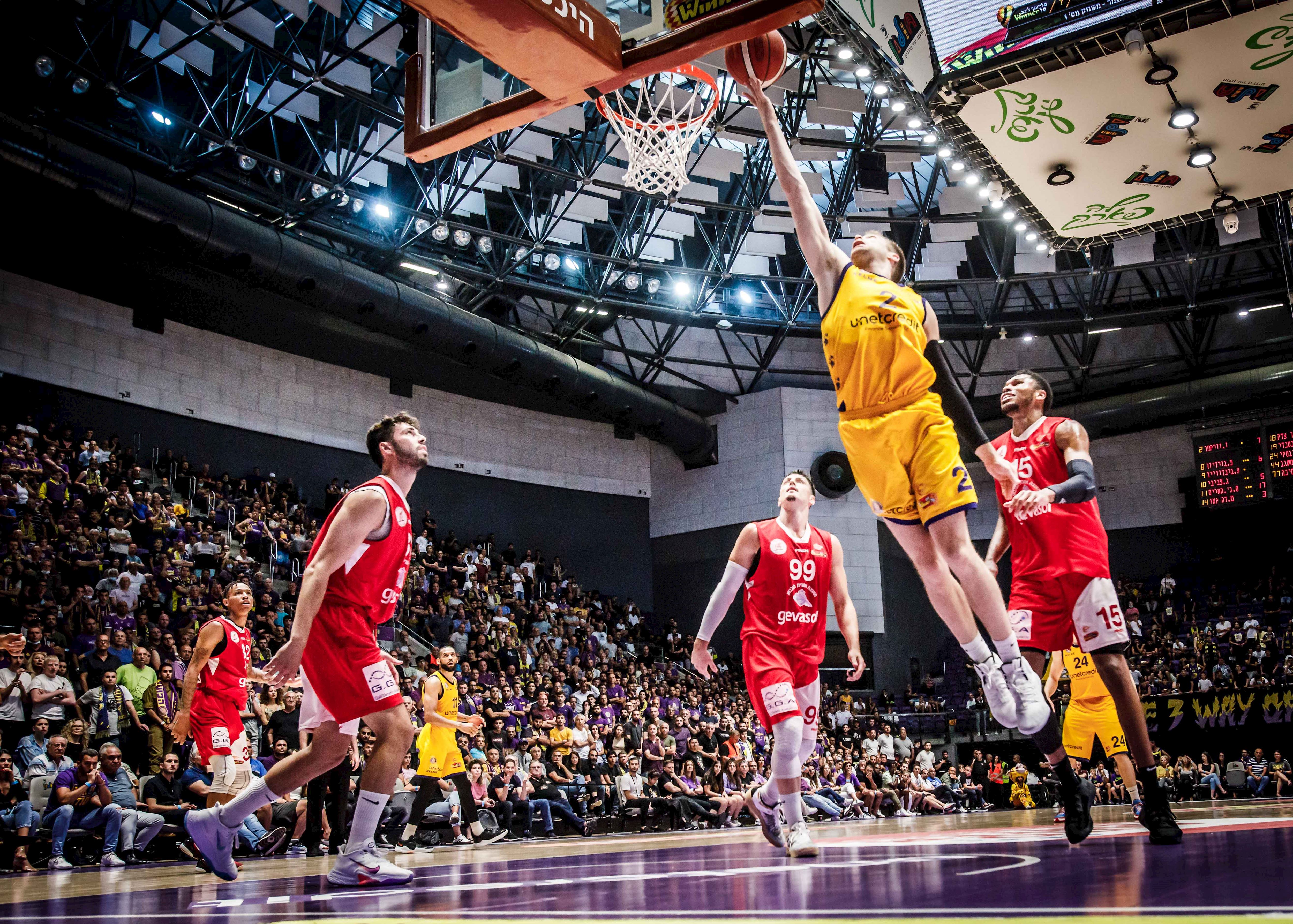 הערב: חולון תנסה להשוות ל-1:1 בגן נר