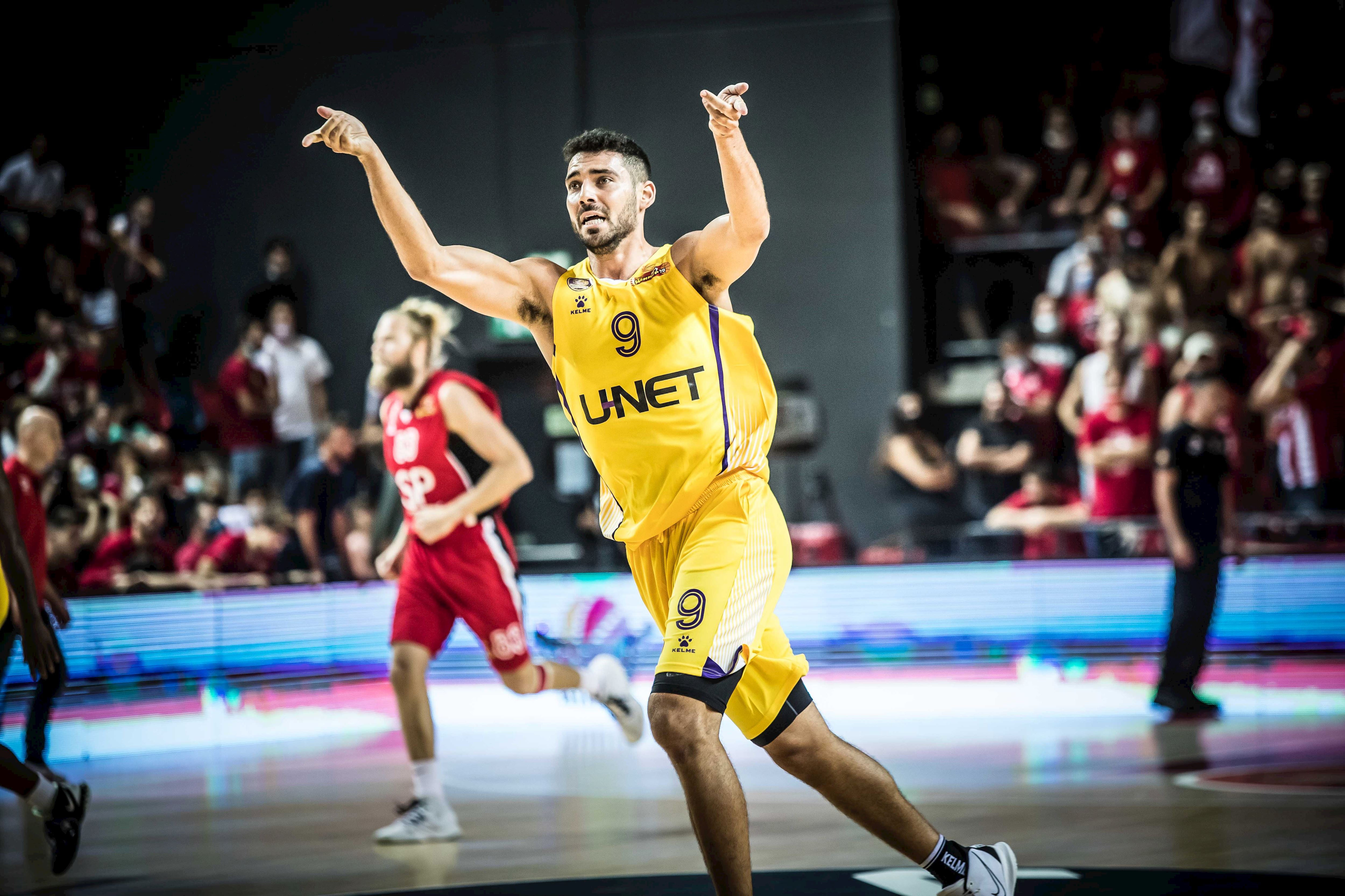 חולון גברה על האדומים בדרך לשלב הבא