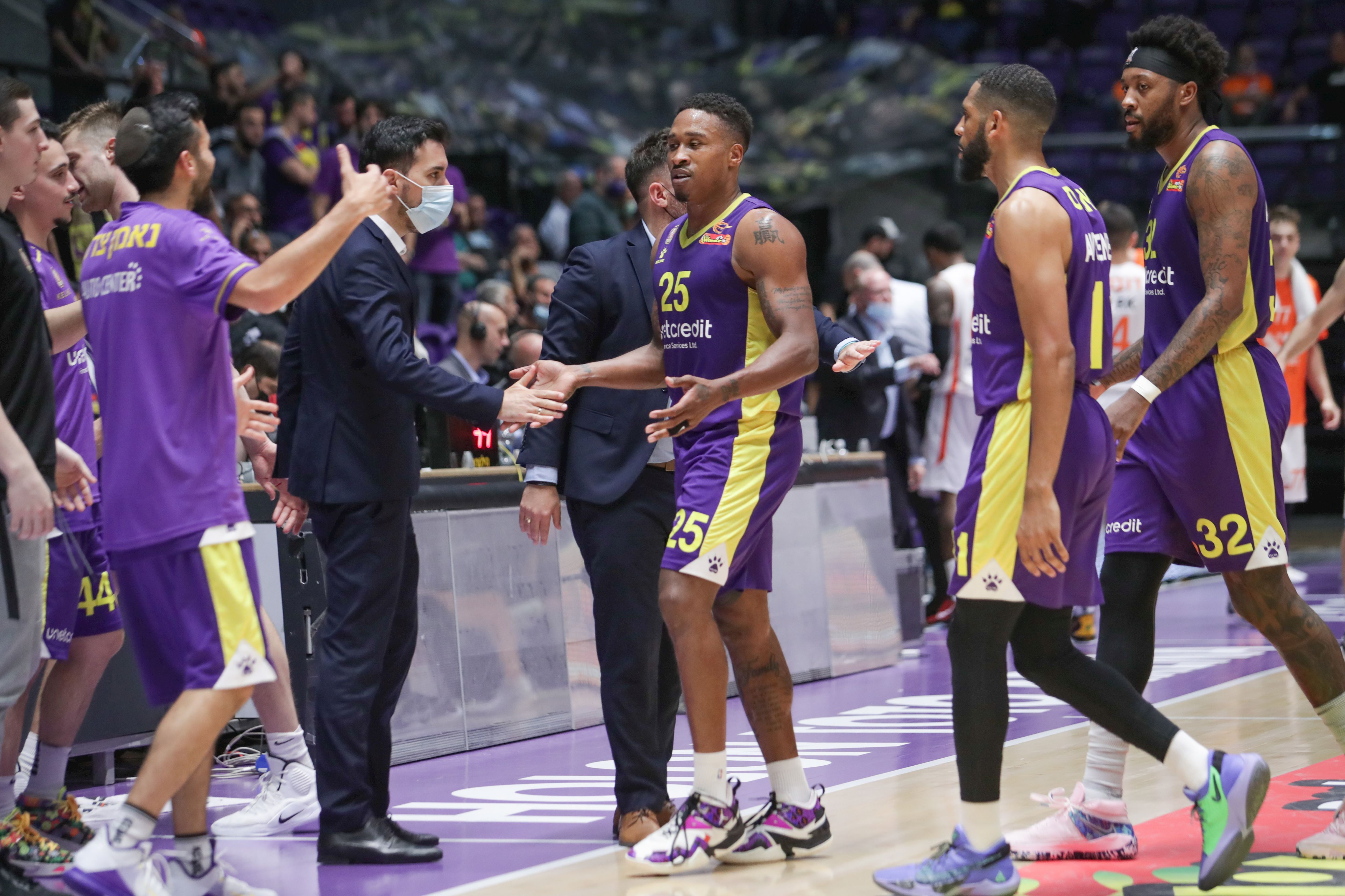 כל צבעי הקשת: חולון גברה על ראשל"צ