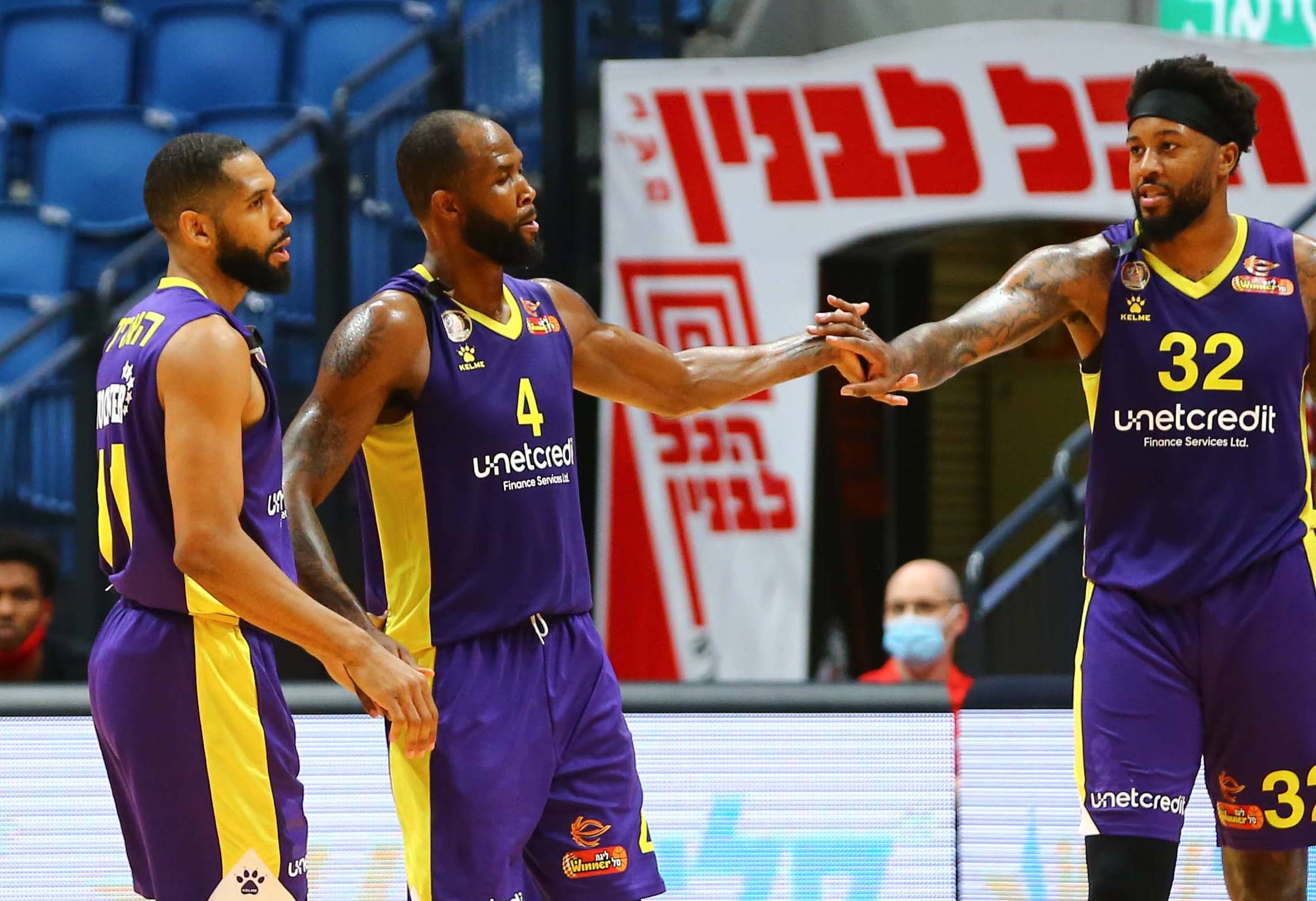 צפו: שיא קריירה בישראל לכריס ג'ונסון