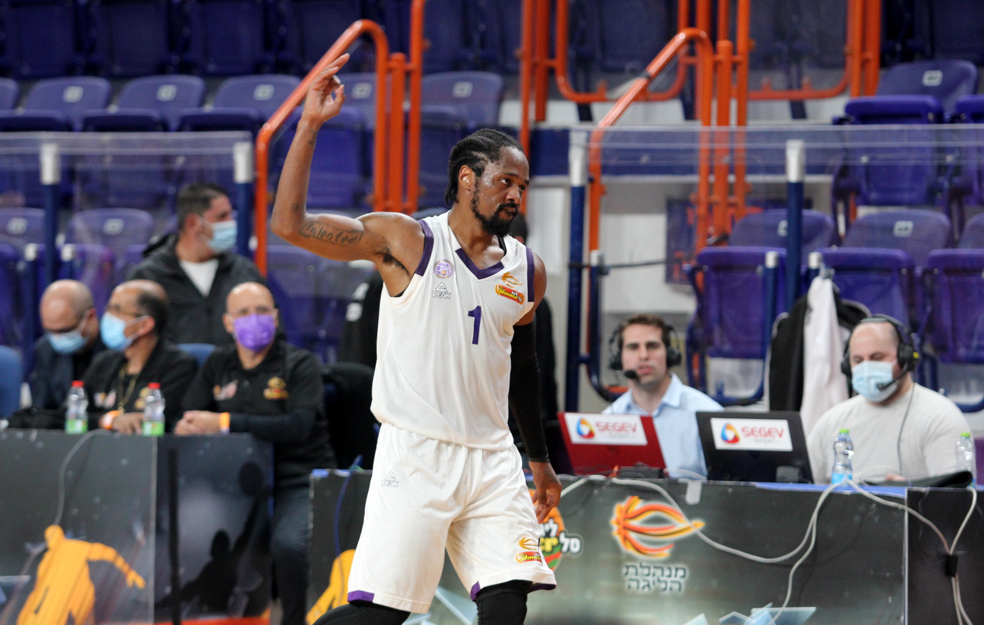 צפו: ערב קליעה אדיר נוסף לקיילין לוקאס