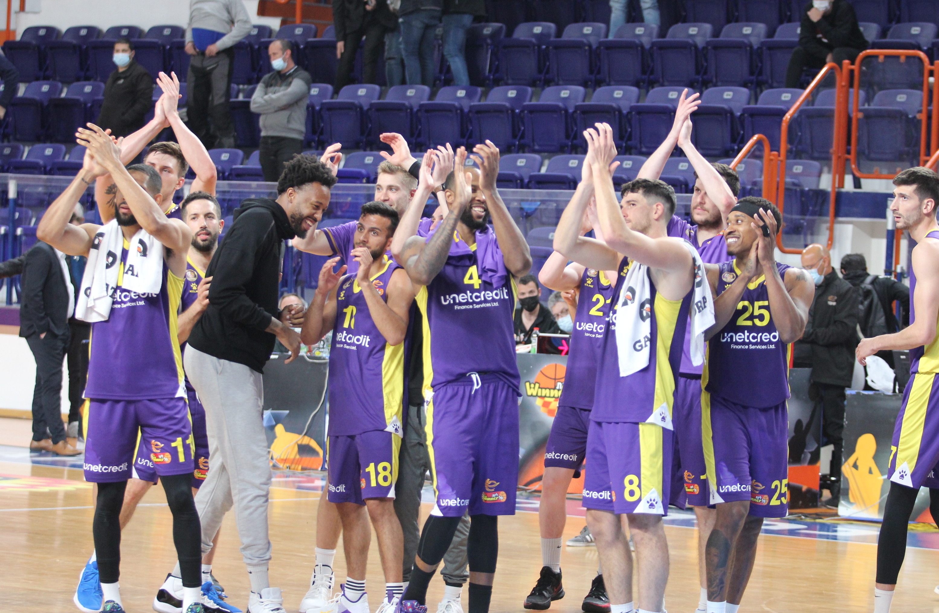 אחד ביום: חולון המשיכה בתנופה בעין שרה