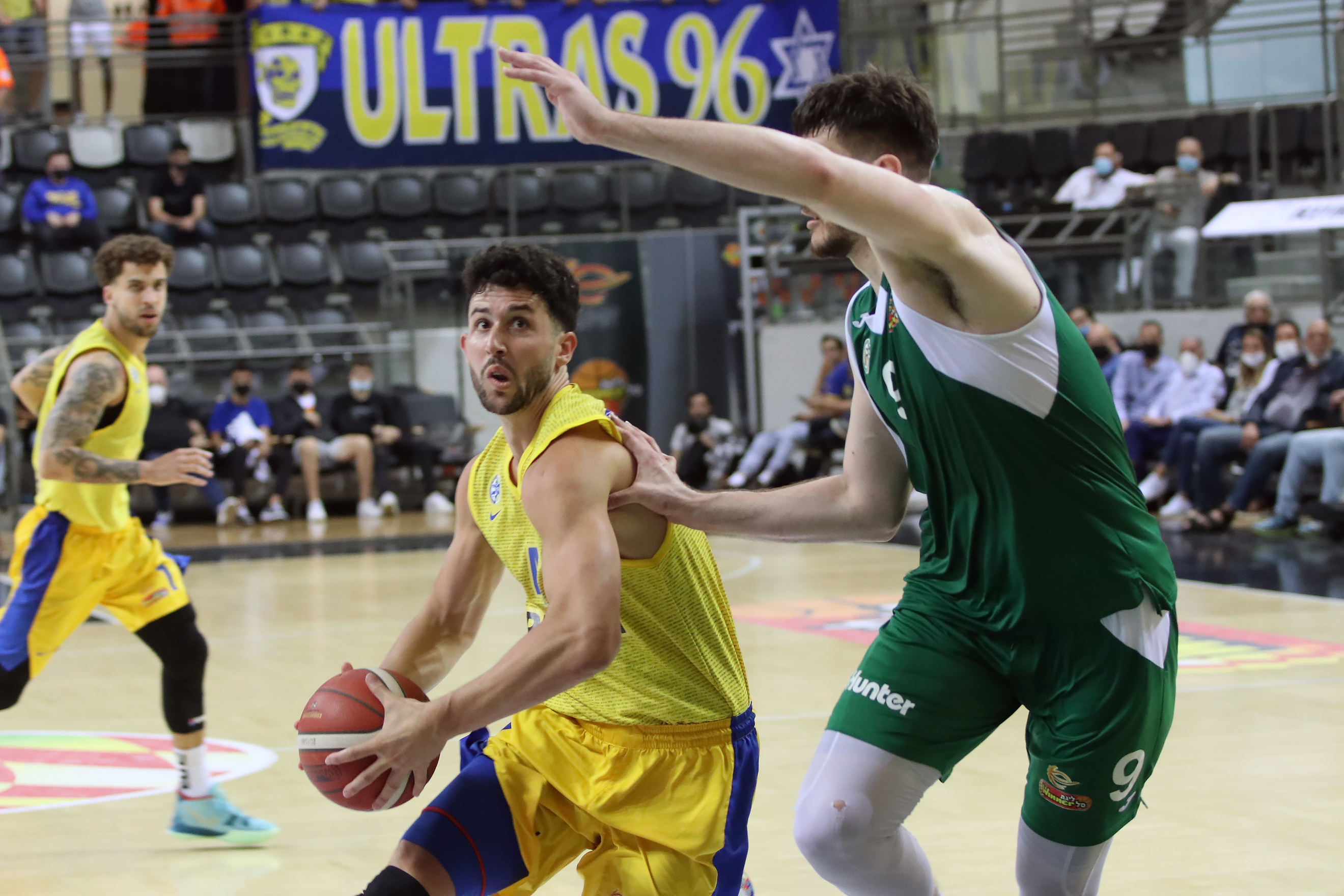 צפו: אנג'לו קלויארו חזר לסגל בכושר נהדר