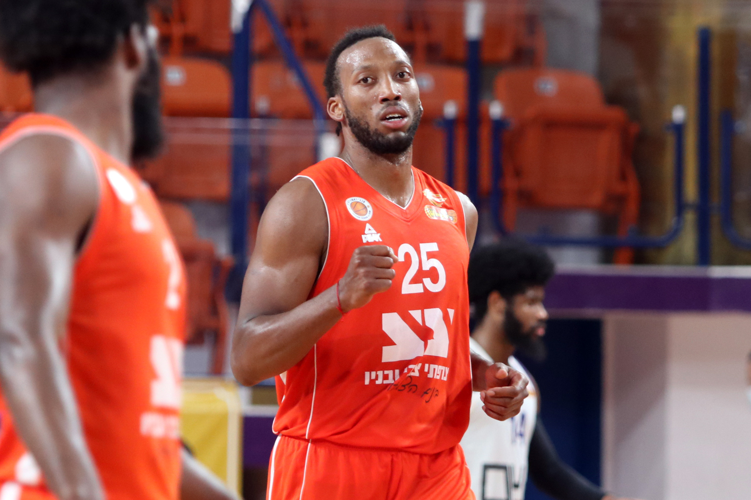 צפו: עוד הופעה גדולה למיצ'ל בנהריה