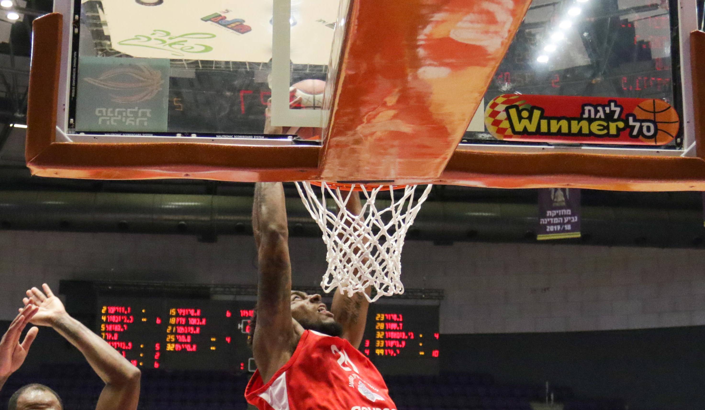 צפו: עוד ערב נהדר לג'הייבה פלויד