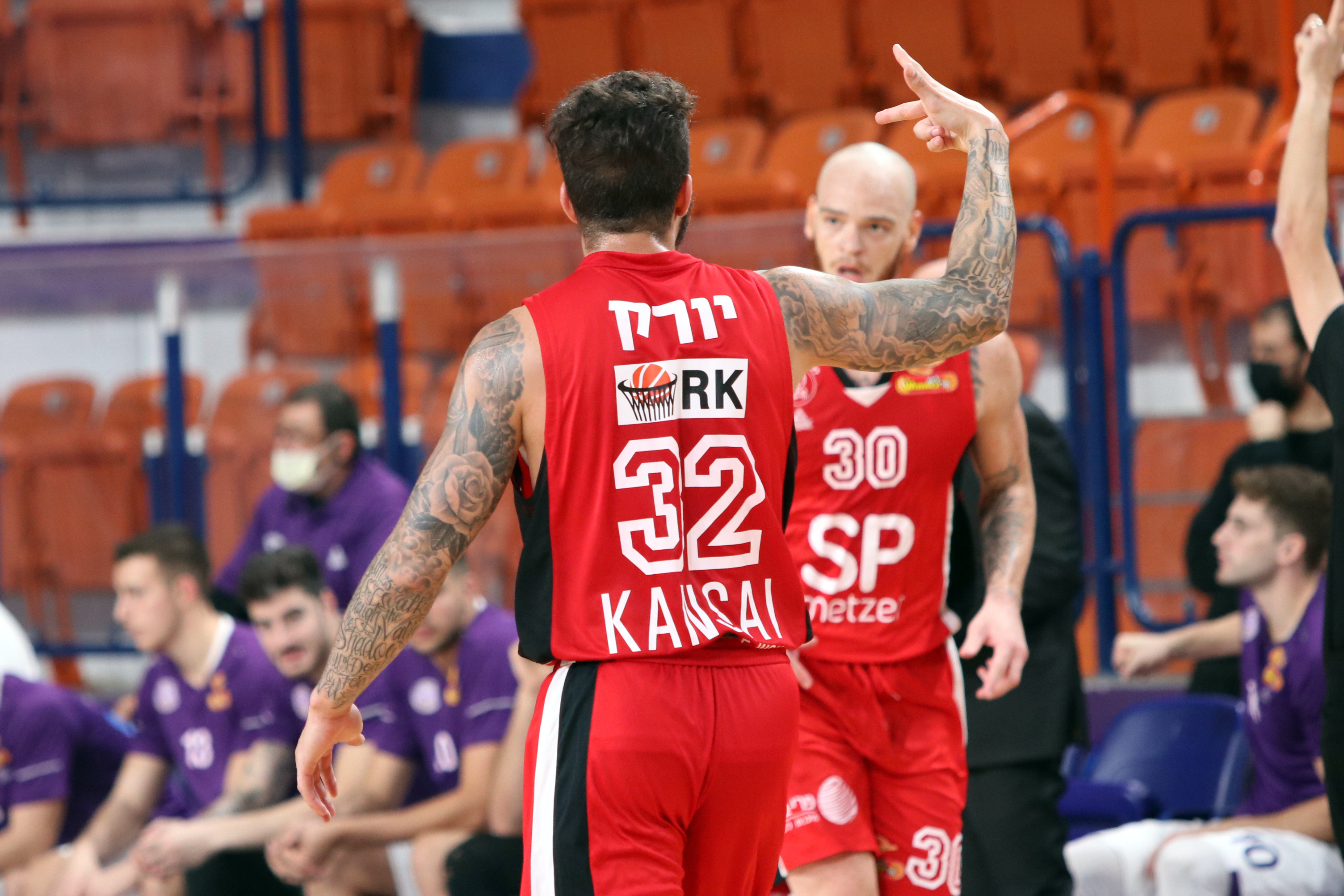 ניו, יורק: הפועל ת"א חזרה לנצח