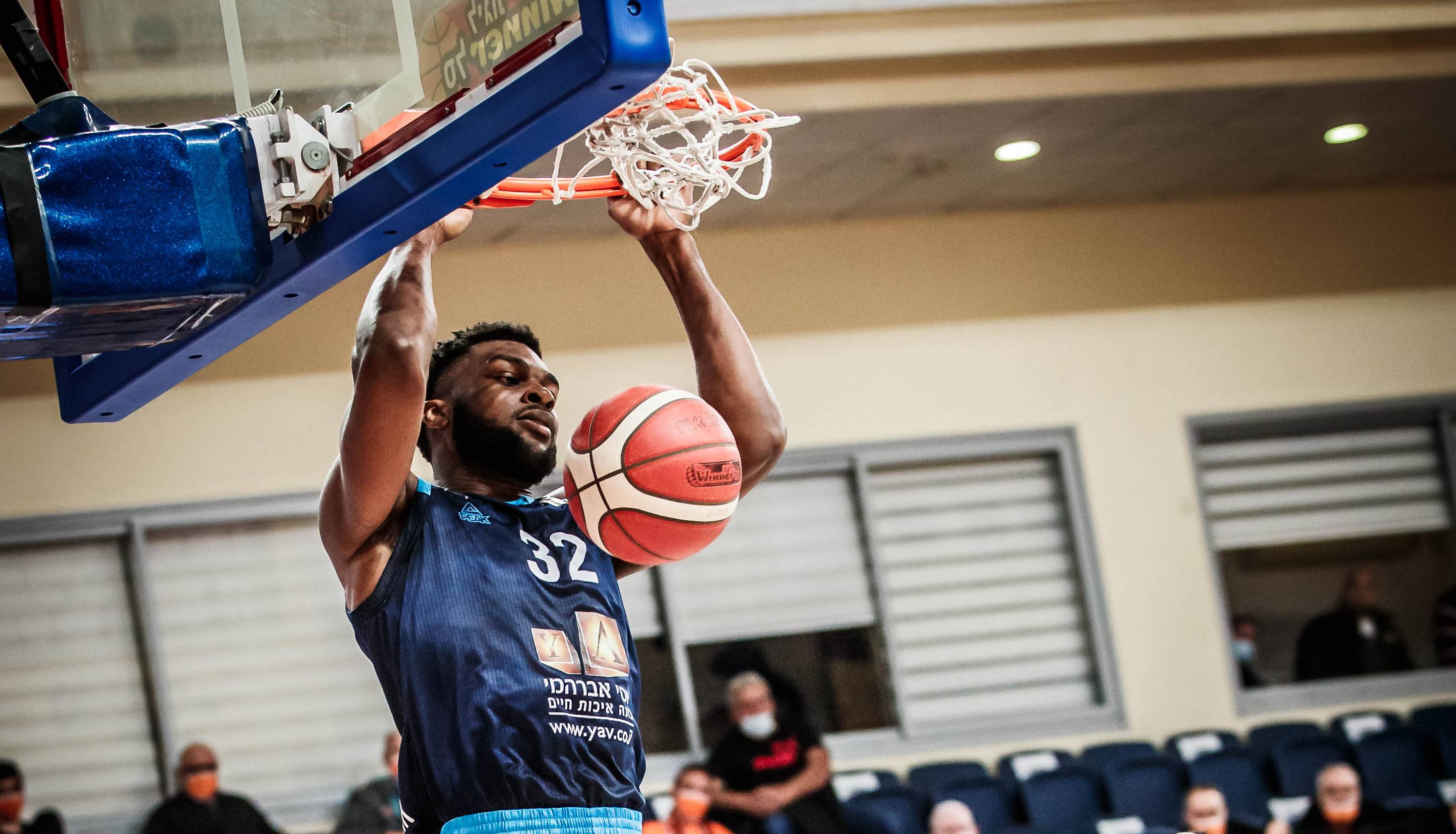 צפו: דאבל-דאבל מפלצתי נוסף לג'וש ניבו