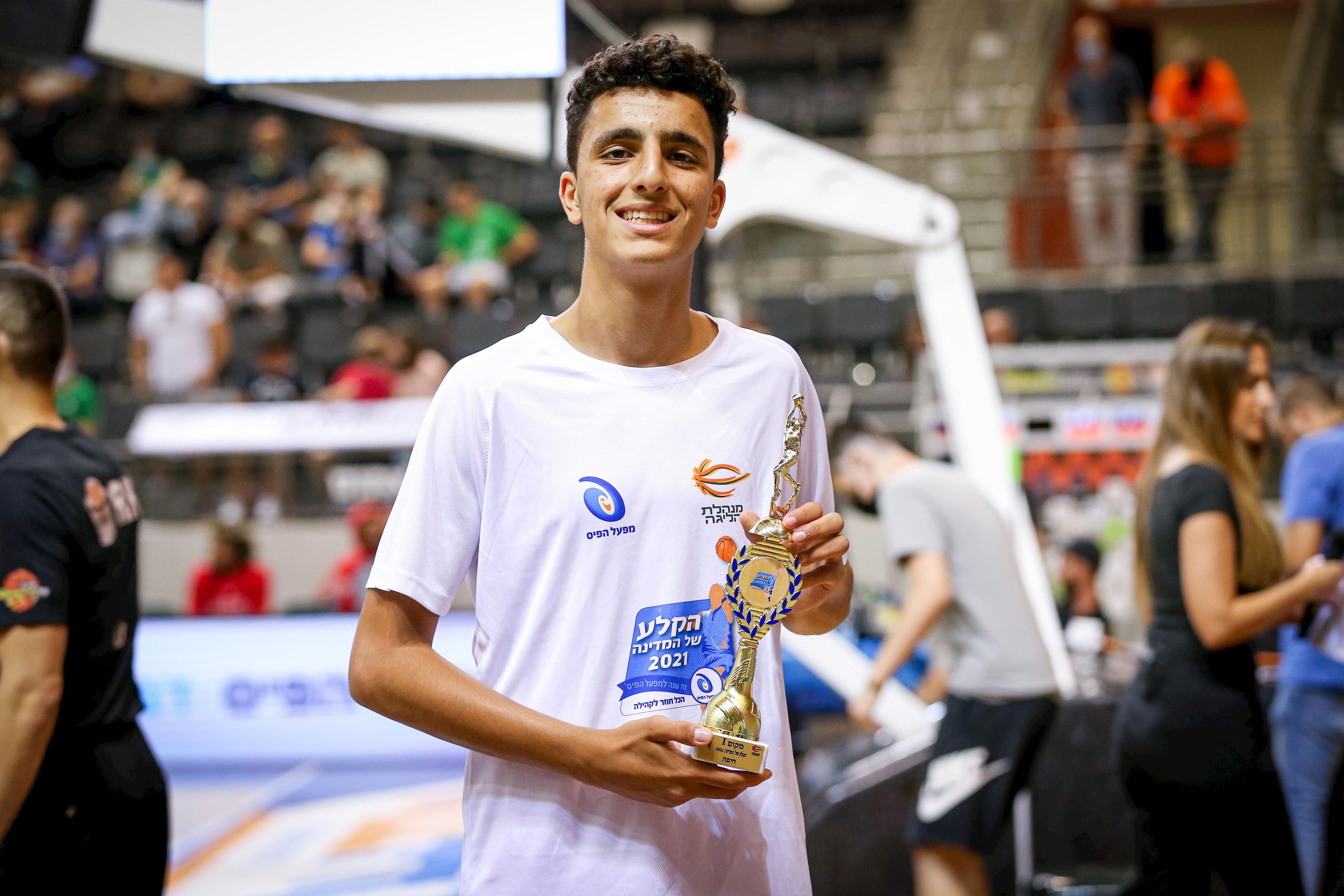 "הקלע של המדינה": בעבור ניצח בחיפה