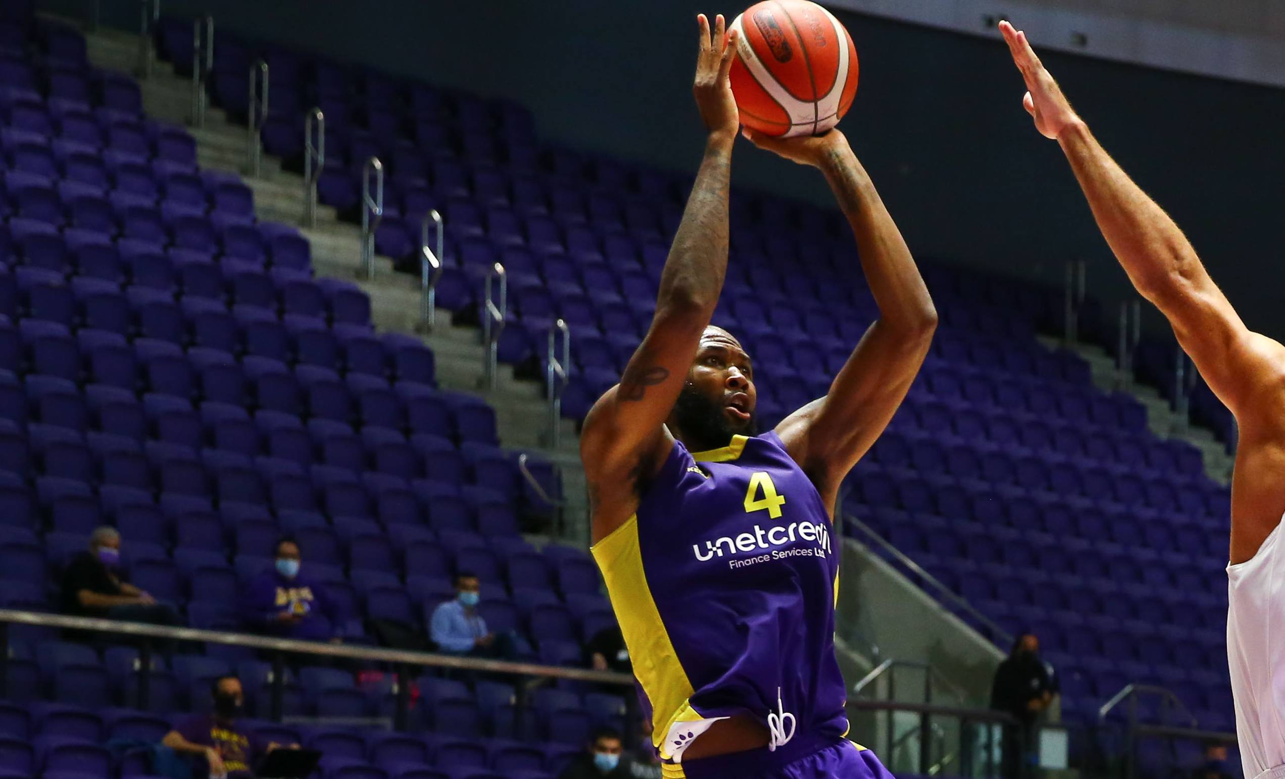 צפו: שבוע קליעה חלומי לכריס ג'ונסון