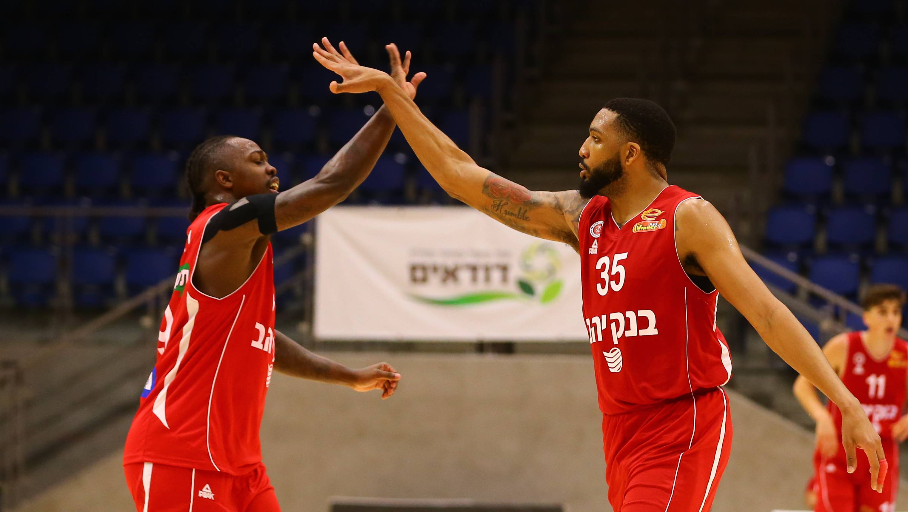 7 אפ: ירושלים שמרה על מאזן מושלם