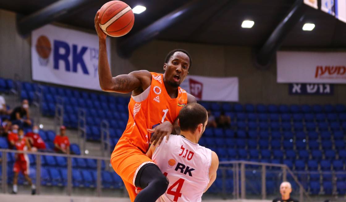 צפו: 31 נקודות לקריס קלייברן בפרמיירה