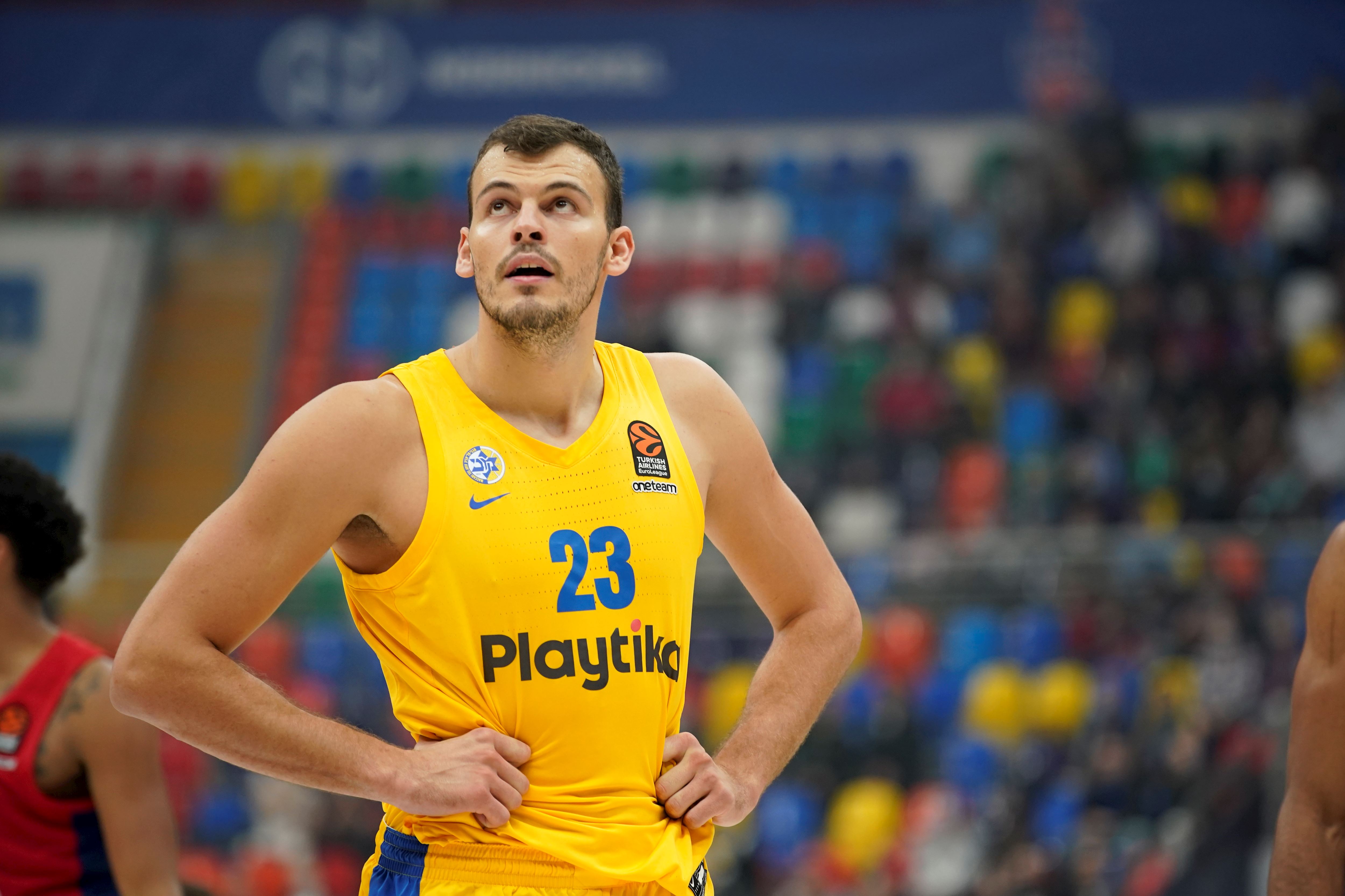 יורוליג: הפסד דרמטי לאלופה במוסקבה