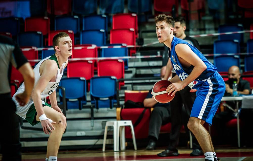 פתיחה מצוינת לנבחרת הנוער בצ'לנג'ר