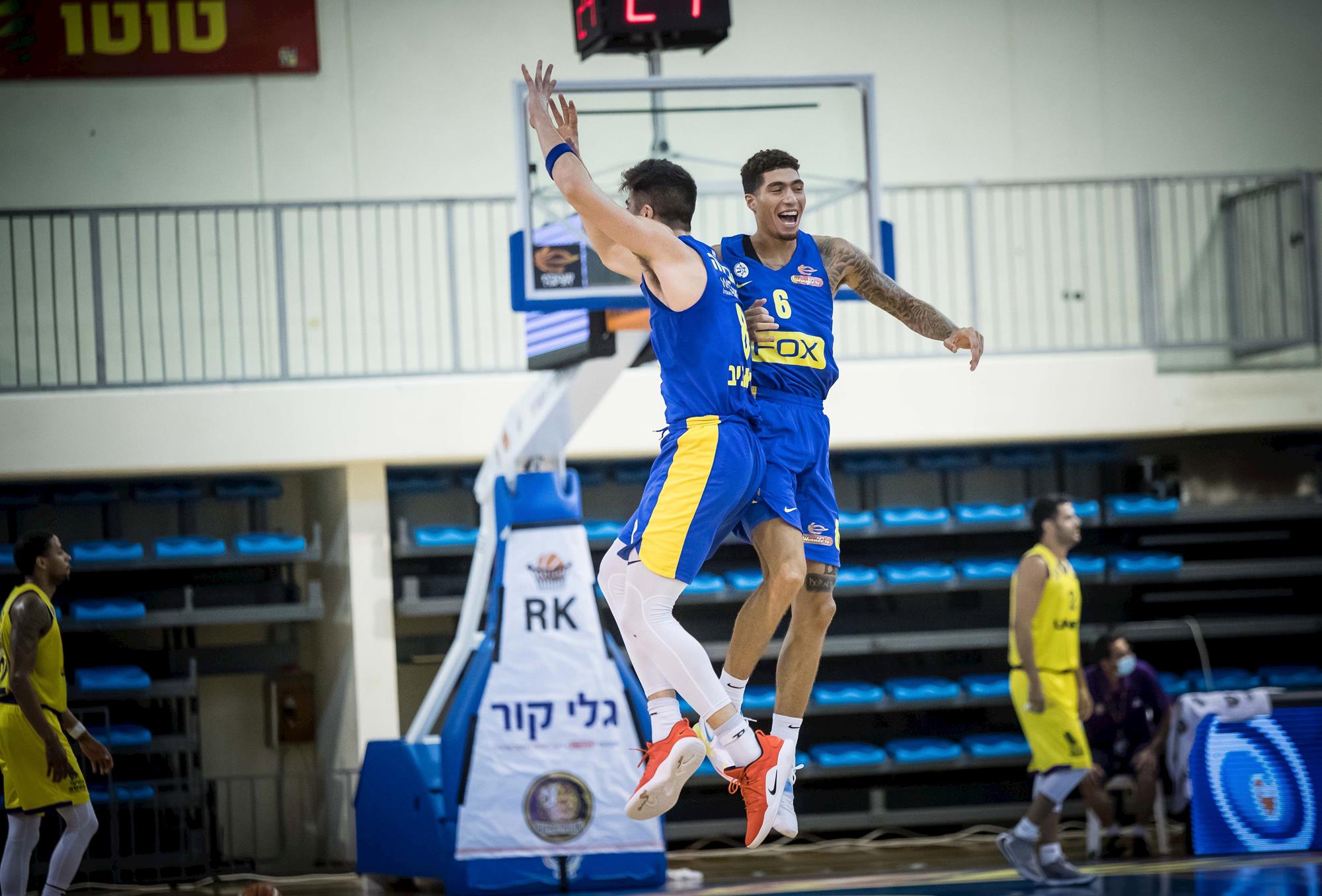 האלופה קרובה להבטחת המקום הראשון