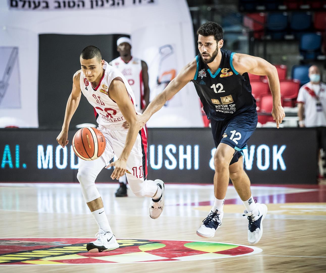 צפו: ההשחלה של ים מדר בפסגת הטופ 10