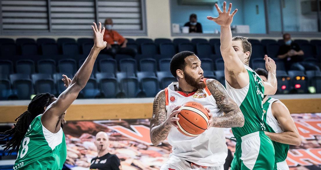 צפו: שיא עונה להריסון במשחק הפתיחה