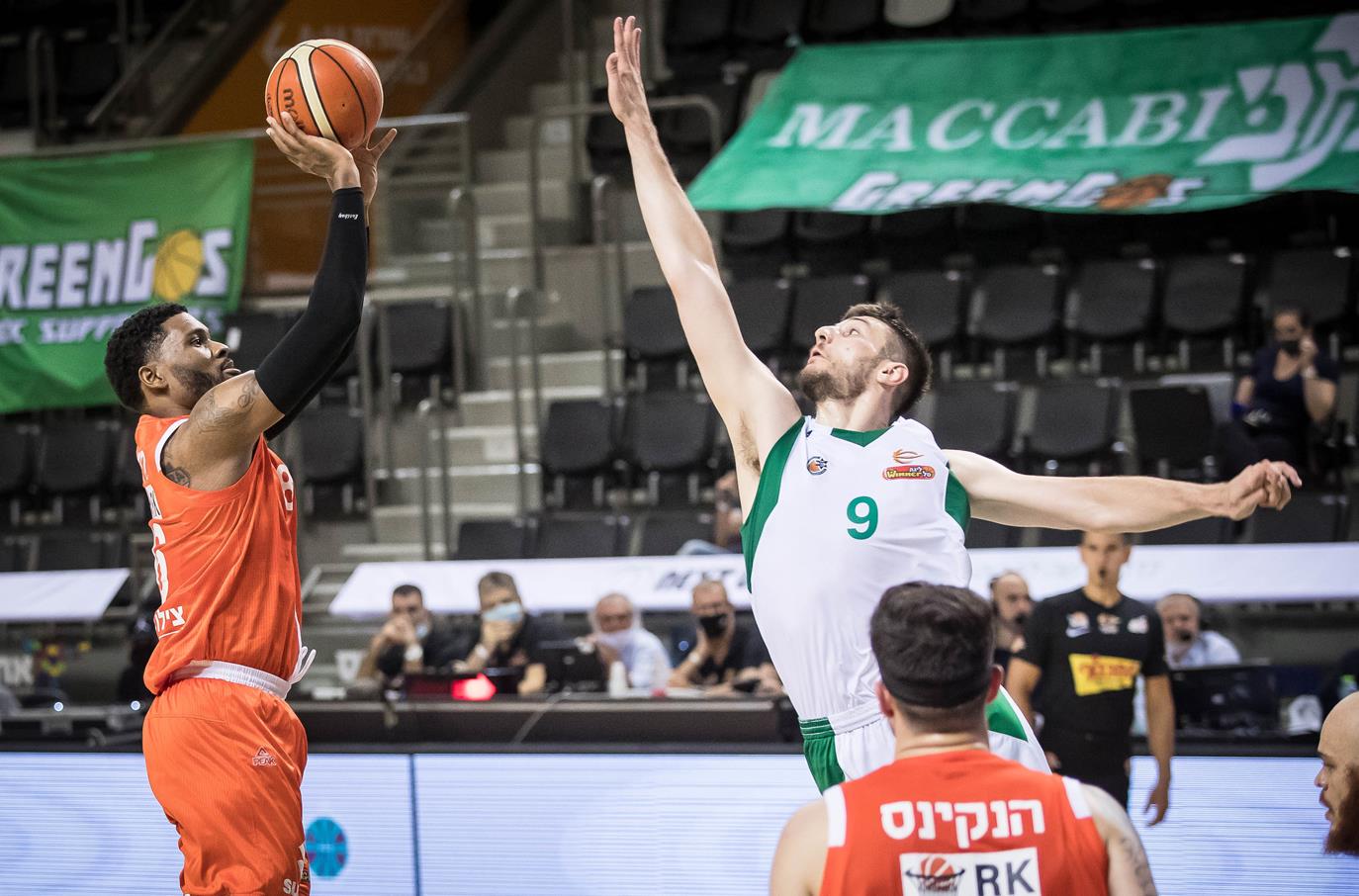 צפו: דריל מונרו מגיע מוכן לפיינל פור