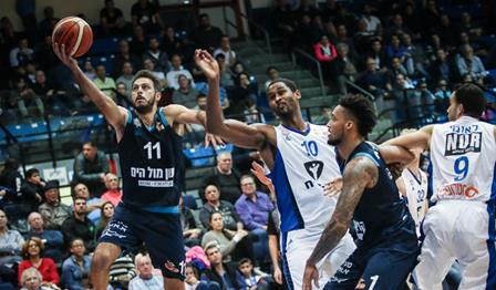 אבי בן שימול חתם באילת עד 2022