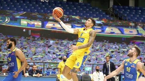 צפו: בכורה מוצלחת לסנדי כהן בליגה