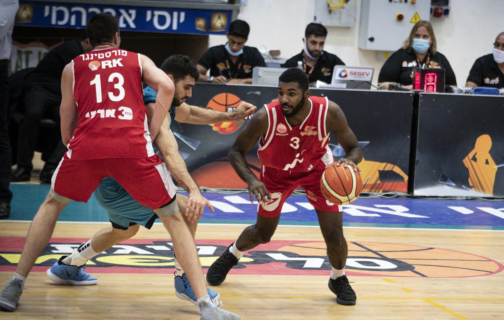 צפו: בל שמר את האדומים מהנגב בתמונה