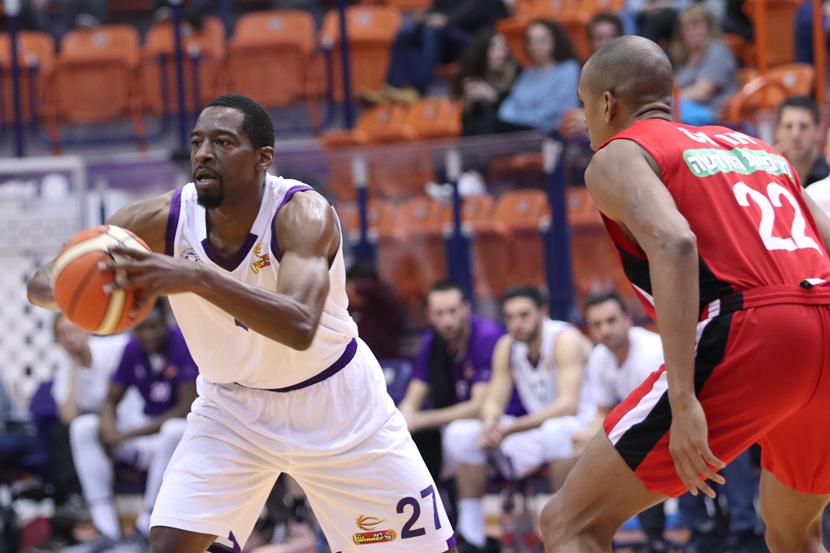 הג'ורדן של נהריה: קרופורד גבר על י-ם