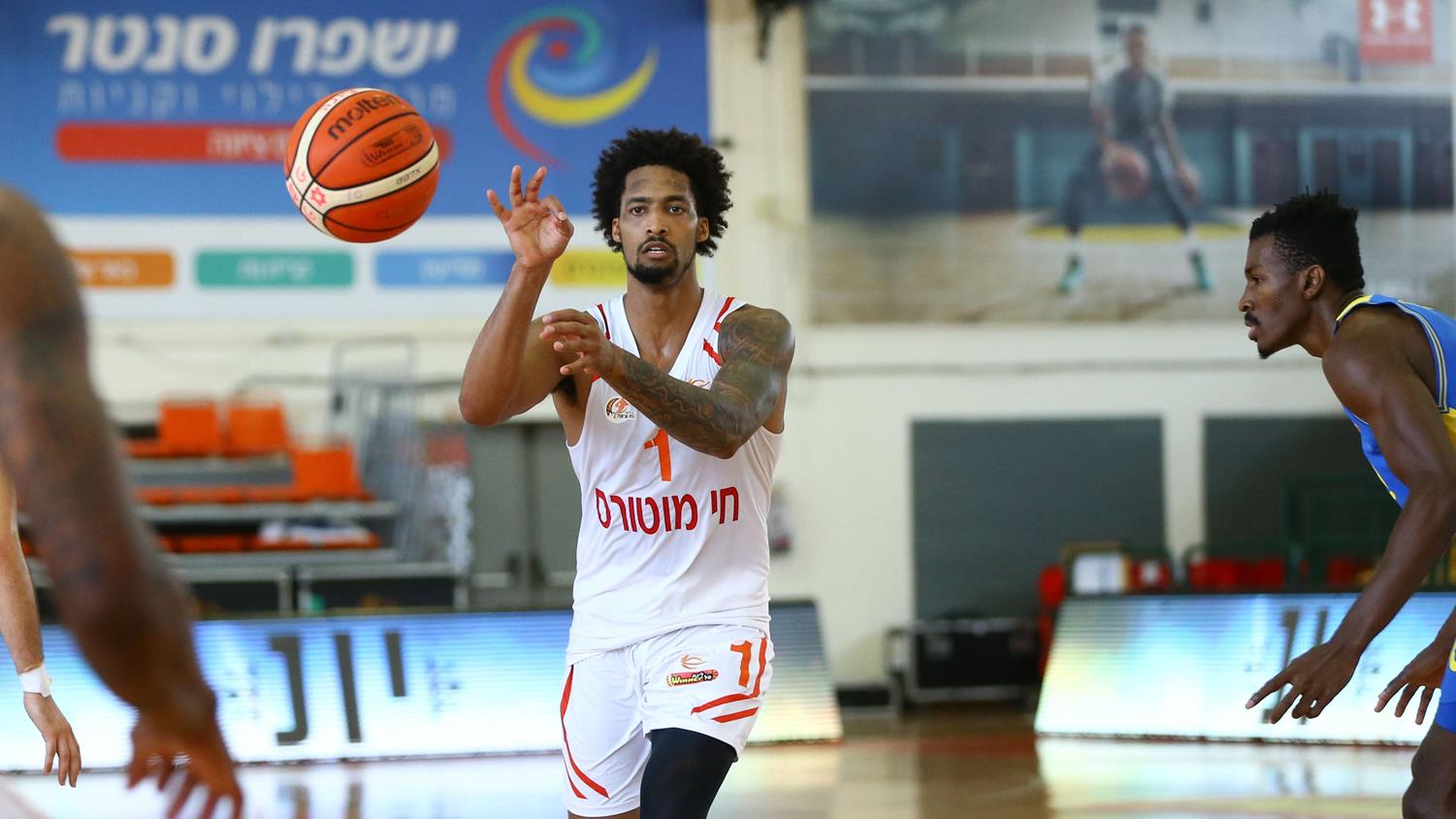 צפו: טריפל דאבל היסטורי לטוקוטו