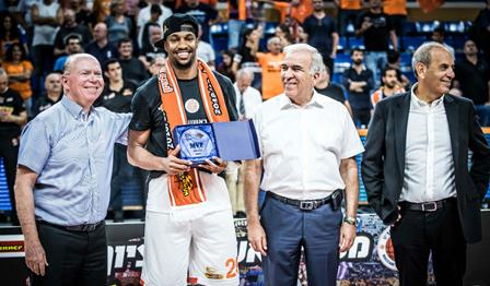 מצטיין גביע ווינר סל 2018: קמרון לונג