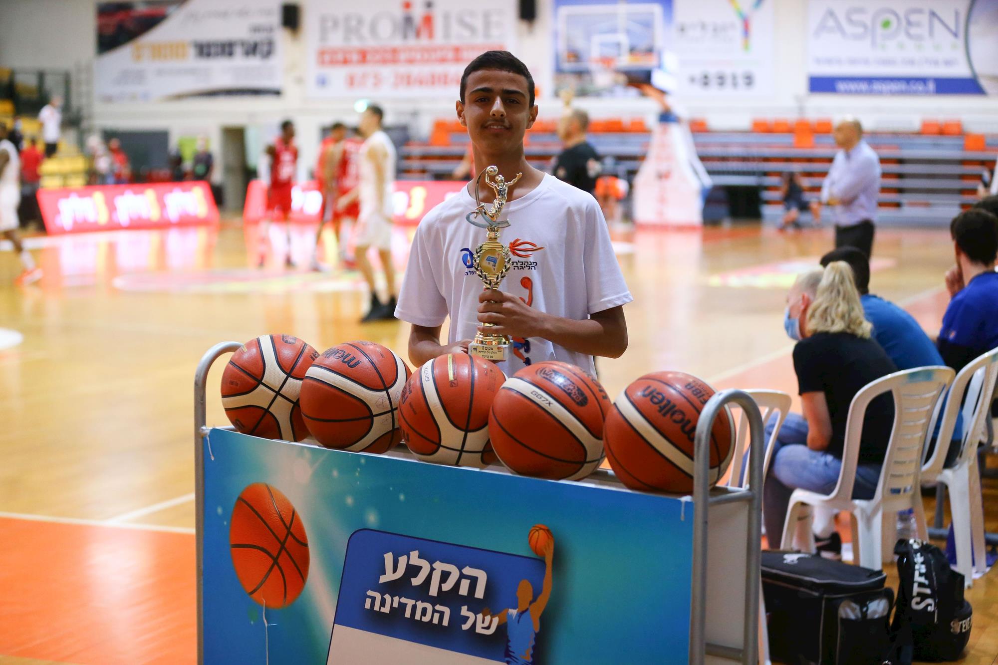 גראמה הוא "הקלע של המדינה" בנס ציונה