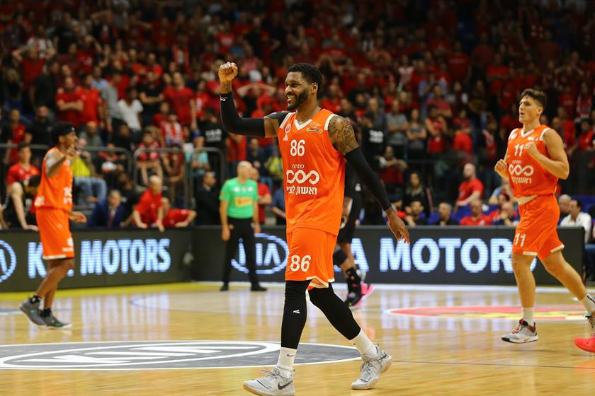 המשכיות בכתום: מונרו נשאר בראשל"צ