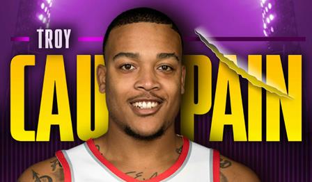 הפועל חולון מתחזקת: טרוי קופיין חתם