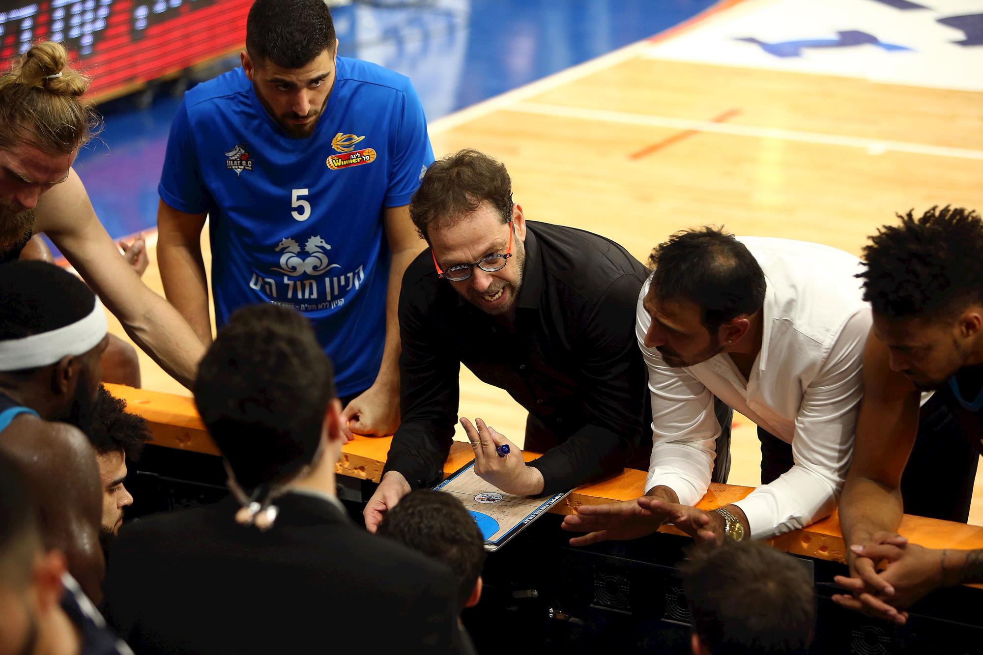 מאמן חודש נובמבר: שרון דרוקר