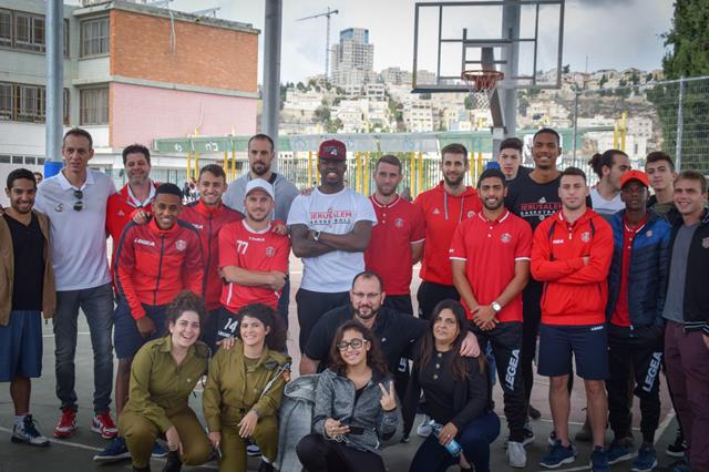 "אי אפשר להישאר אדיש לסיפור כזה"