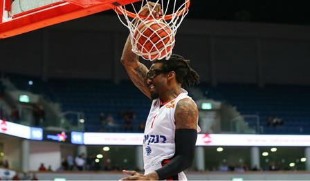 שחקן החודש הישראלי: אמארה סטודמאייר